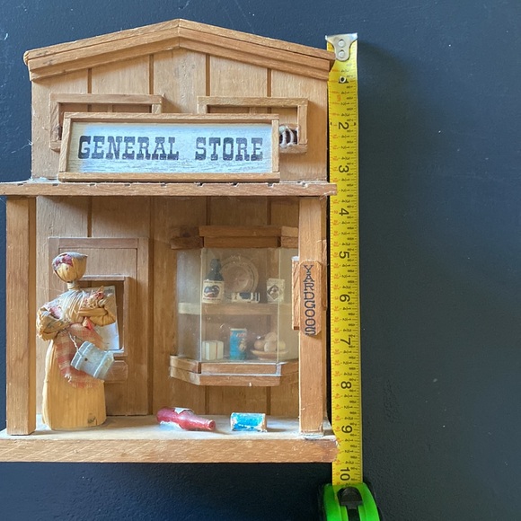 Wild West general store - Picture 7 of 13